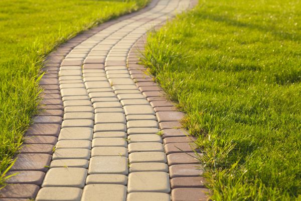 Sidewalk Brick Repair in Destin